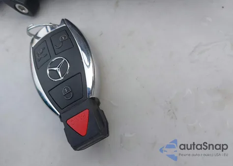 2019 Mercedes-Benz Glc 300 4Matic from USA, damaged, VIN WDC0G4KB8KF641585